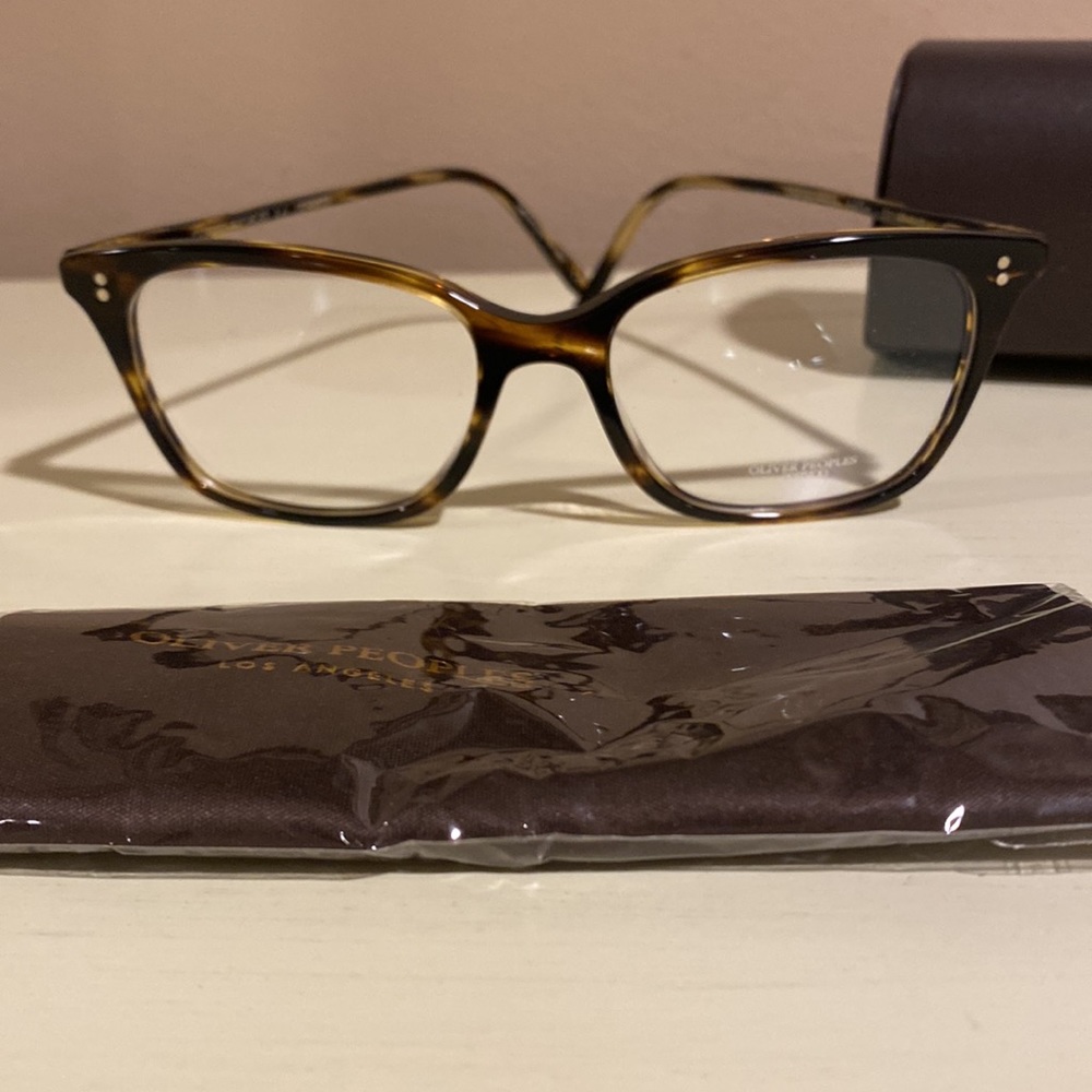 Brand new Oliver Peoples Addilyn Eyeglasses in Havana (brown)